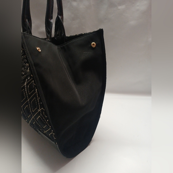 Tory Burch Black Quilted Tote with Gloss Logo - Picture 11 of 15
